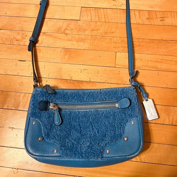 Coach Handbags - Coach Small Rhyder Pochette Crossbody Bag Blue Shearling Leather Silver Hardware